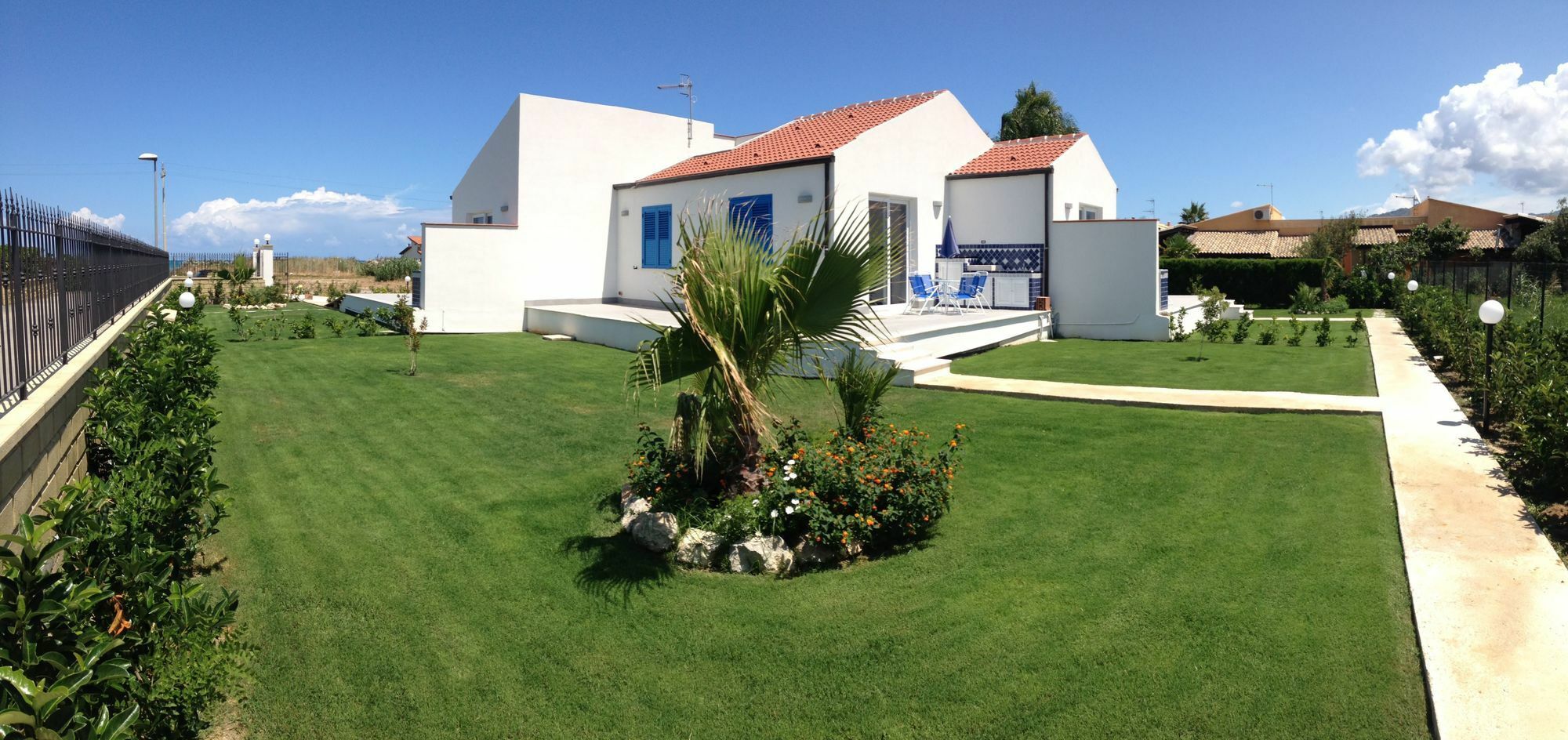 Villa Letizia Campofelice Di Roccella Exteriör bild